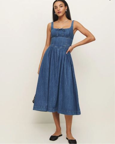 【Reformation】Denimfit Midi ワンピース 1314558.1.LAGUNA?_s=RAABAB0