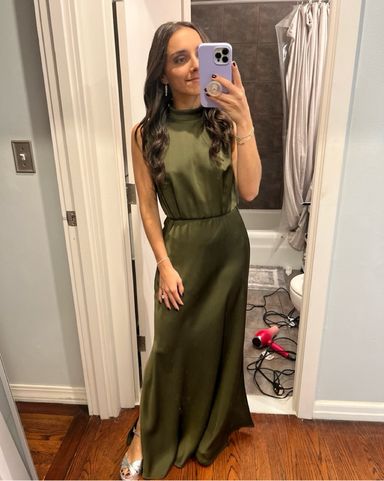 商品画像：Zara Olive Green Satin Maxi Dress | Pickle 1
