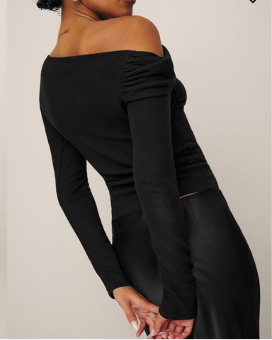 Reformation Off The Shoulder Black Top | Pickle