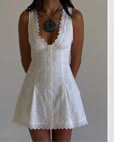 【関税込み】GUIZIO ホワイト Aylin Eyelet ミニワンピース Aylin Eyelet Dress – Guizio