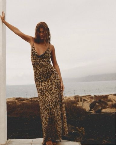 ★ Massimo Dutti★ Rami Blend Animal Print Long Dress 06607 Long ramie blend animal print dress · Chocolate · Caps And