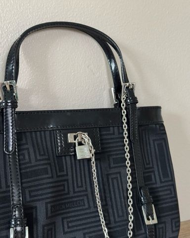 Cuffz By Linz X Heaven HandcuffBlack Bag | Pickle