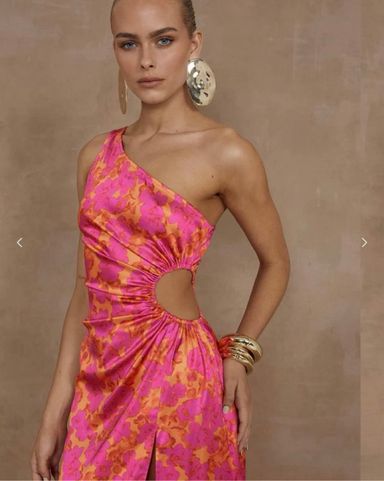 Rebecca Vallance Courtney Gown | Pickle