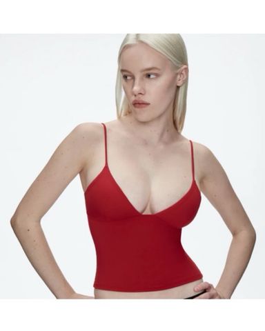 Tank Air Cherry Red Studio Tank ! | Pickle