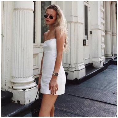 The Christy Ivory | Silk Mini Dress | Réalisation Par