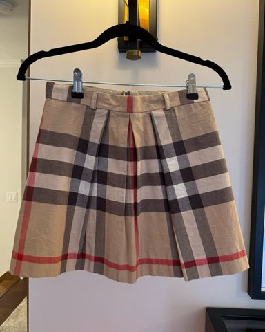 Burberry Mini Skirt | Pickle