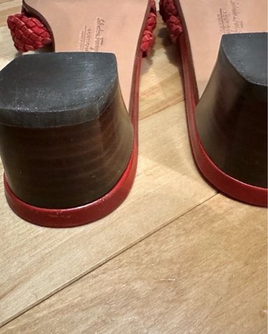 【かわいい☆FERRAGAMO】えんじ　ベロア　ハイヒール　サイズ6 sfcapu85p.jpg