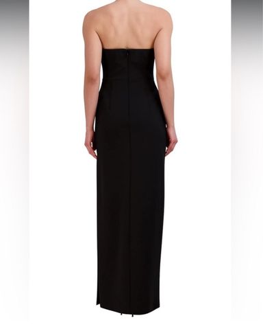 【BCBG MAXAZRIA】Strapless Crepe Gown 海外限定 Bcbgmaxazria Strapless Crepe Gown In Crystal - 45% Off