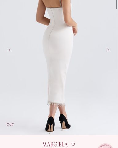 solace london Krista Maxi Dress ホワイト　ロング SOLACE London Krista Maxi Dress in Cream | REVOLVE