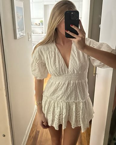 Guizio Aylin Eyelet Dress | Pickle