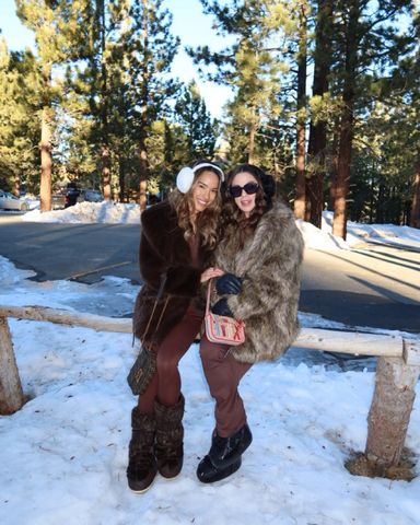 Brown Fur Boots! | Pickle