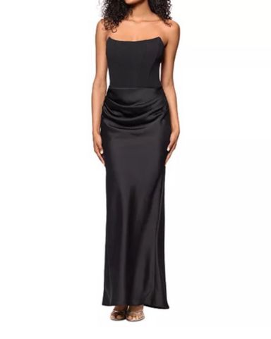BCBGMaxazria Strapless Crepe Gown | Pickle