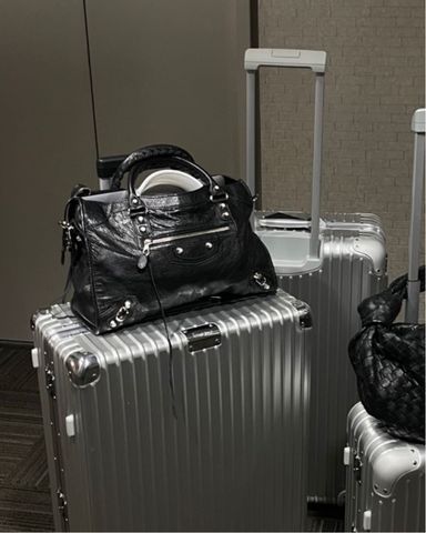 【BALENCIAGA】CLASSIC CITY BAG image_41823cc8-3bb9-4363-9481-
