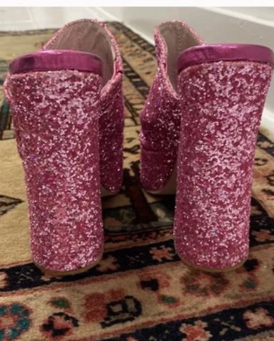 Naked Wolfe Bluebell Raffia Flowers | Pickle