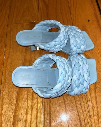 らら✨ ZARA Blue Crystal Lace Up Heels | Pickle