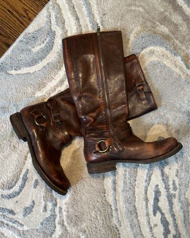 ★Steve Madden★ベスト商品★ROCKY BROWN★ブーツ ROCKY Brown Distressed Women's Knee-High Moto Boots – Steve
