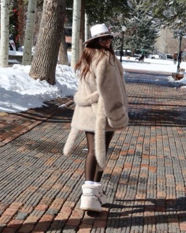 KHY - Shaggy Faux Fur Pullover | Pickle