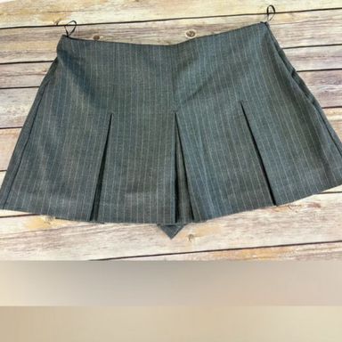 Zara Light Gray Pleat Mini Skirt | Pickle