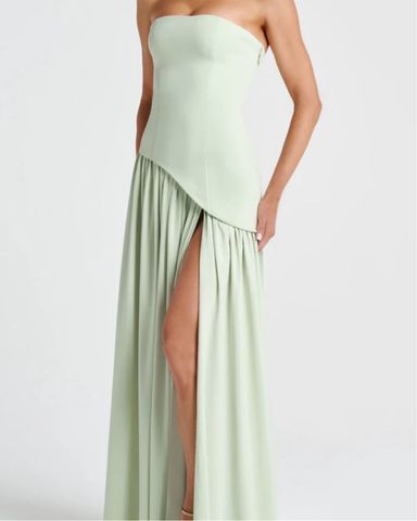 Alexis Sunniva Plisse Strapless Gown | Pickle