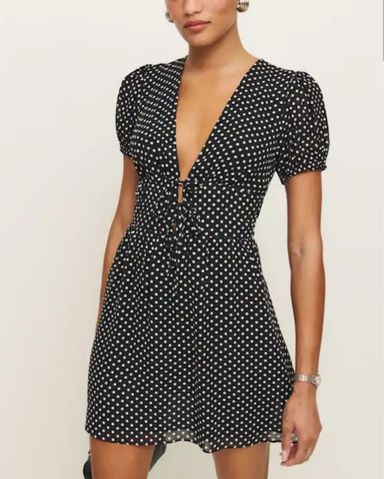 【関税込み】Reformation ブラック Peniel ミディアムドレス Reformation Black Maxi Dress | Pickle