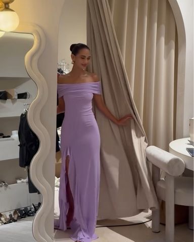 2点まとめ　maximiliana BCBGMAXAZRIA Off Shoulder Tiered Gown | Pickle