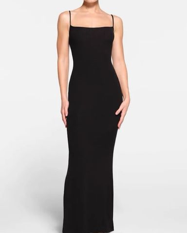 Johansen - Long Poppy Dress, Black | Pickle