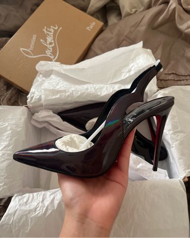 Christian Louboutin Heels Black 39.9 9 | Pickle