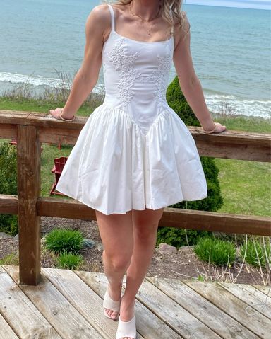 【関税&送料込】Magda Burtym Dresses White Crochet cotton and linen blend midi dress in white - Magda