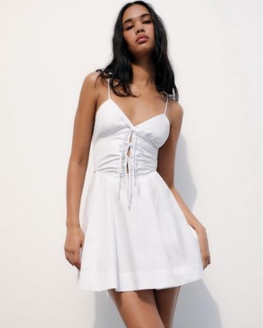 ゆこ Zara White Mini Lace Up Collar Dress | Pickle