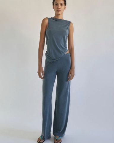 Paloma Wool Alexia ワークパンツ ダークグレー・ブルー ALEXIA- Intense blue stitched cupro pants and mini-skirt
