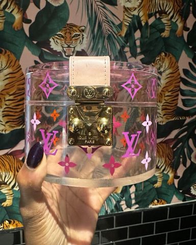 Louis Vuitton Pink Crossbody | Pickle