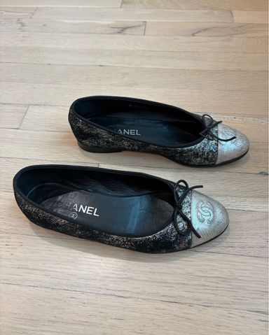 靴 CHANEL Coco Mark Ballerina SILVER BLACK 靴 CHANEL Coco Mark Ballerina SILVER BLACK CHANEL Authentic