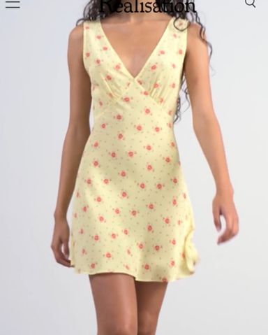 Realisation Par Isabelli Dress | Pickle