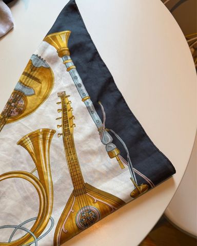 Dolce & Gabbana Silk Scarf | Pickle