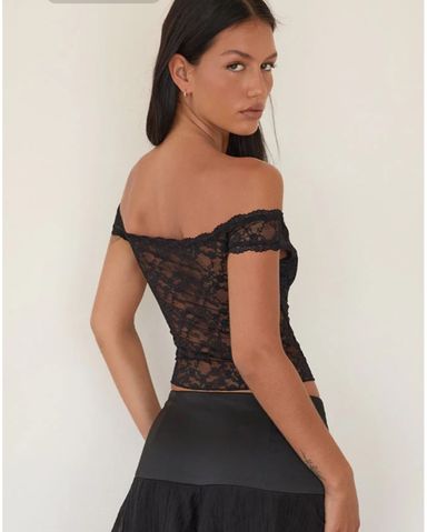ADDISON SHEER LACE TWO PIECE TOP | Pickle