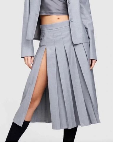 ★ DIAGONAL★ PLEATS WRAP SKIRT grey DA251SK02GR Didi Pleated Skirt | Aritzia US