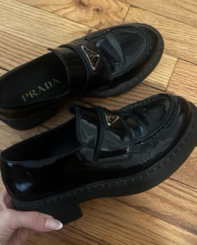 【送料&関税込】Alexander Wang Two-tone Leather Puff Sneaker puff pebble leather sneaker with logo in OPTIC WHITE